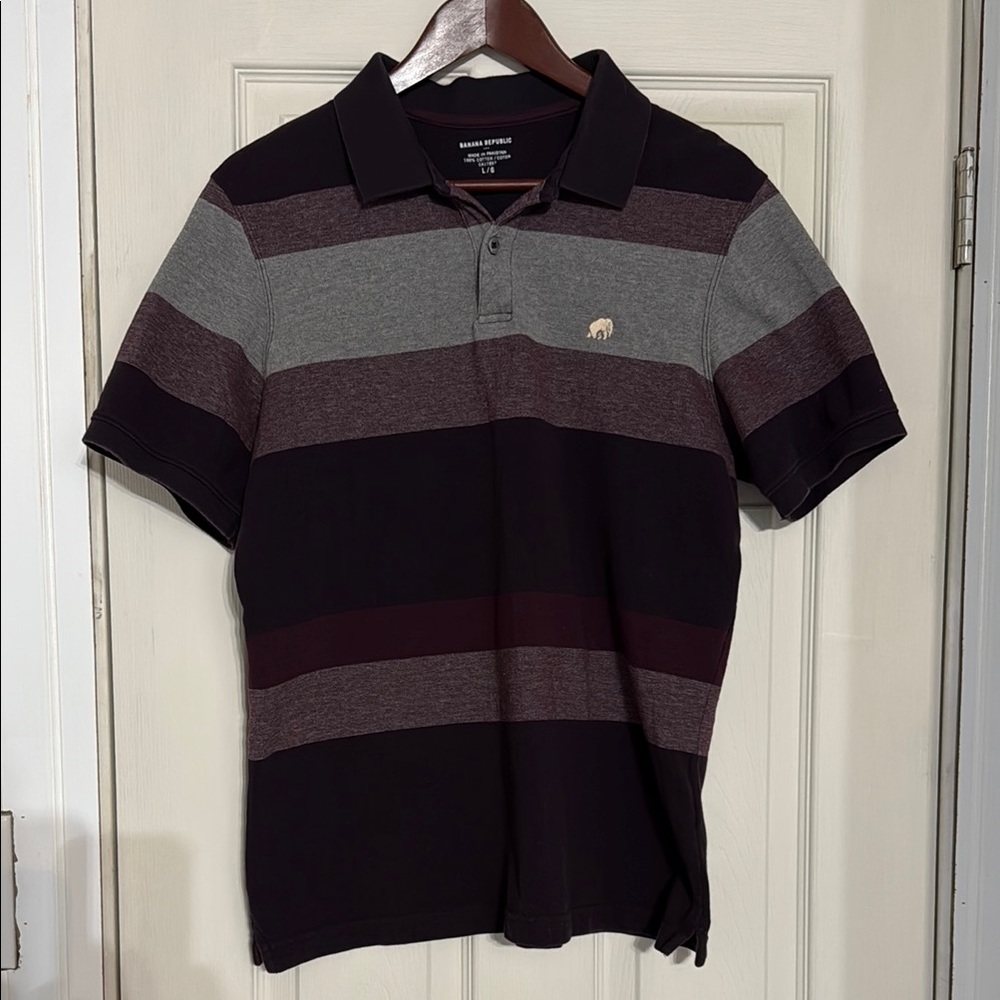 Banana Republic Black and Gray Polo Shirt Striped Knit size Large.